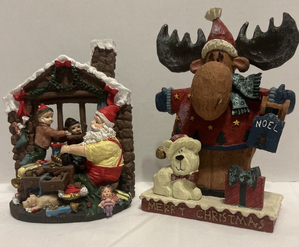 Santa's Workshop Scene Poly Resin Christmas Holiday Decor Plus Free resin moose